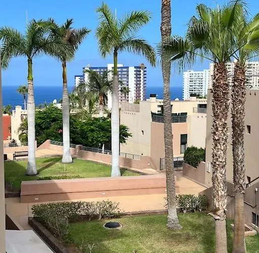 Chez Fileo Avec Piscine En アデヘ